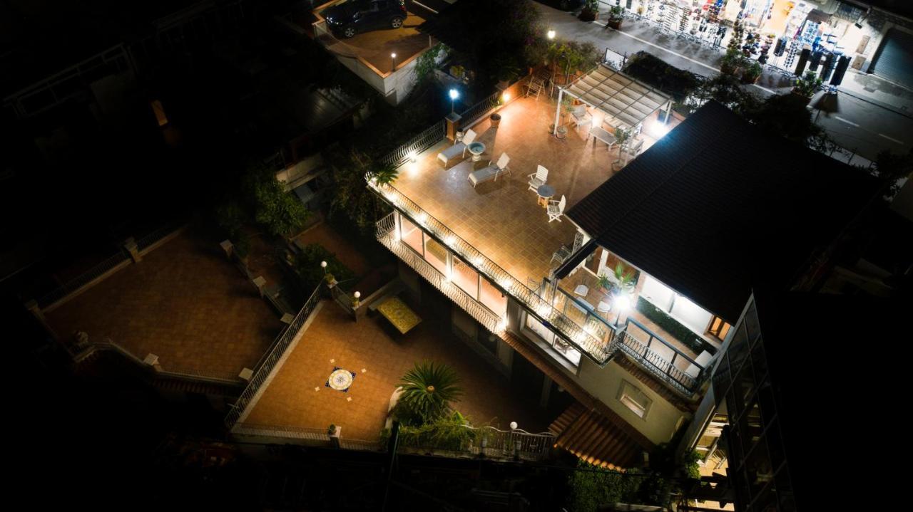 Villa Athena Таормина Екстериор снимка